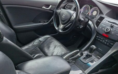 Honda Accord VIII рестайлинг, 2011 год, 1 300 000 рублей, 8 фотография