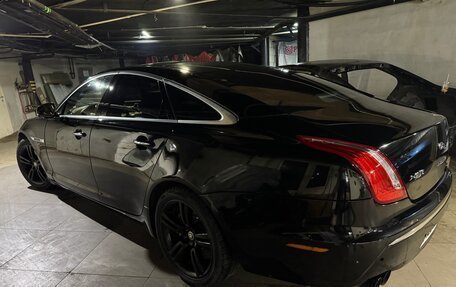 Jaguar XJ IV (X351), 2010 год, 1 490 000 рублей, 8 фотография
