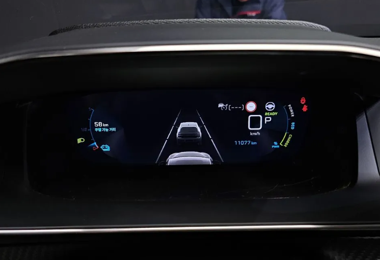 Peugeot 208 II, 2022 год, 2 440 000 рублей, 5 фотография