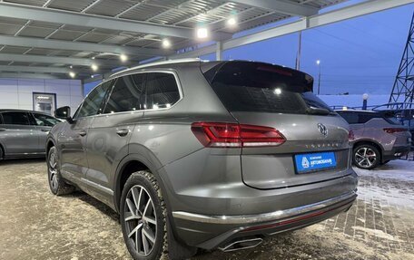 Volkswagen Touareg III, 2019 год, 5 349 000 рублей, 3 фотография