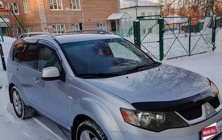 Mitsubishi Outlander III рестайлинг 3, 2008 год, 1 000 000 рублей, 1 фотография