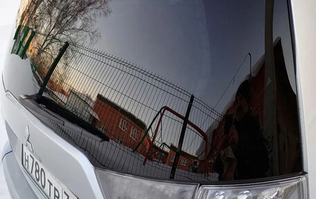 Mitsubishi Outlander III рестайлинг 3, 2008 год, 1 000 000 рублей, 8 фотография