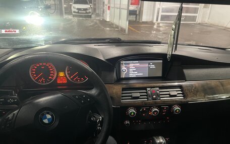 BMW 5 серия, 2004 год, 840 000 рублей, 10 фотография