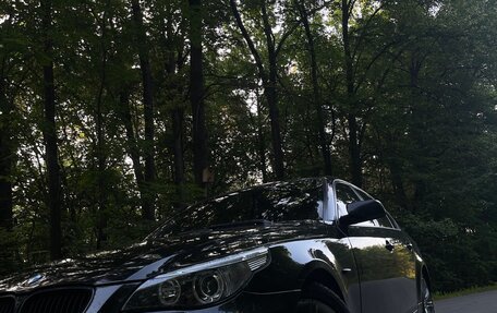 BMW 5 серия, 2004 год, 840 000 рублей, 6 фотография