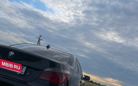 BMW 5 серия, 2004 год, 840 000 рублей, 7 фотография