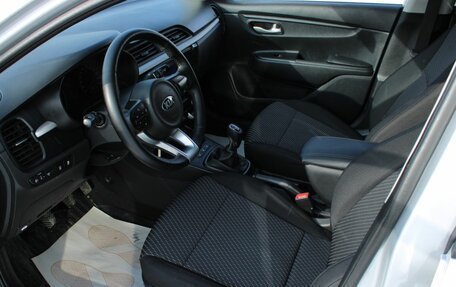 KIA Rio IV, 2018 год, 1 420 000 рублей, 13 фотография