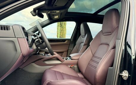 Porsche Cayenne III, 2025 год, 18 200 000 рублей, 3 фотография