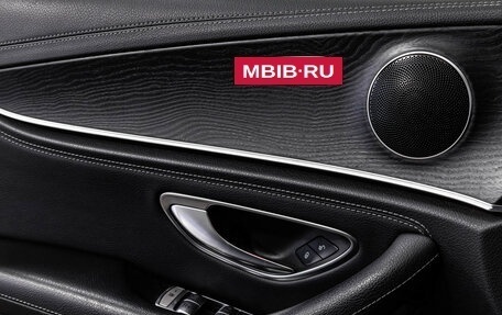 Mercedes-Benz E-Класс, 2019 год, 2 899 000 рублей, 23 фотография