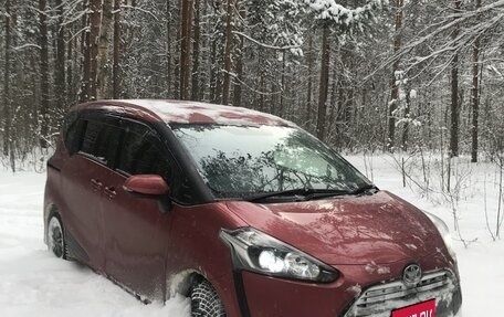 Toyota Sienta II, 2015 год, 1 200 000 рублей, 1 фотография