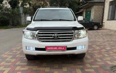 Toyota Land Cruiser 200, 2008 год, 2 900 000 рублей, 1 фотография