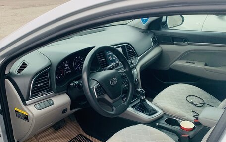 Hyundai Elantra VI рестайлинг, 2016 год, 1 280 000 рублей, 28 фотография