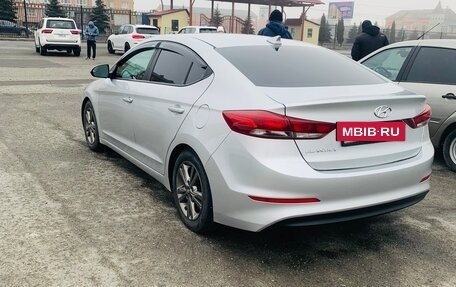Hyundai Elantra VI рестайлинг, 2016 год, 1 280 000 рублей, 36 фотография