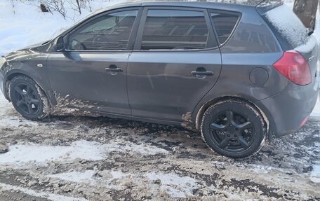 KIA cee'd I рестайлинг, 2009 год, 415 000 рублей, 3 фотография