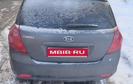 KIA cee'd I рестайлинг, 2009 год, 415 000 рублей, 2 фотография
