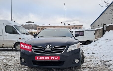 Toyota Camry, 2010 год, 920 000 рублей, 2 фотография