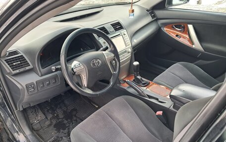 Toyota Camry, 2010 год, 920 000 рублей, 10 фотография