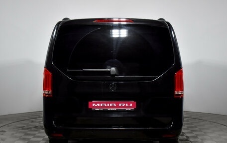Mercedes-Benz V-Класс, 2019 год, 5 600 000 рублей, 6 фотография
