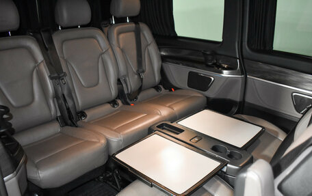 Mercedes-Benz V-Класс, 2019 год, 5 600 000 рублей, 16 фотография
