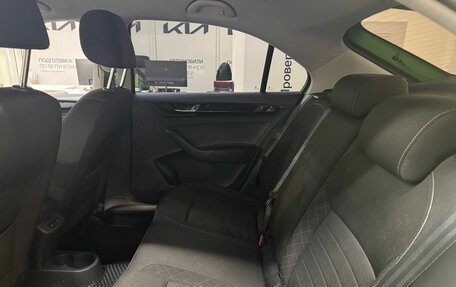 Skoda Rapid I, 2018 год, 1 350 000 рублей, 11 фотография