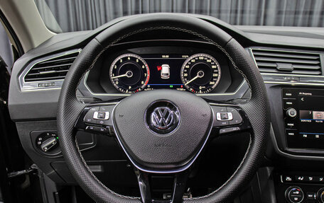 Volkswagen Tiguan II, 2018 год, 2 898 000 рублей, 17 фотография