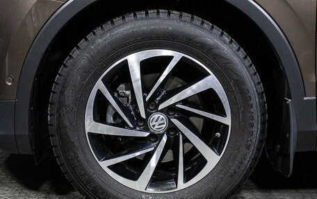 Volkswagen Tiguan II, 2018 год, 2 898 000 рублей, 25 фотография