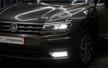 Volkswagen Tiguan II, 2018 год, 2 898 000 рублей, 23 фотография