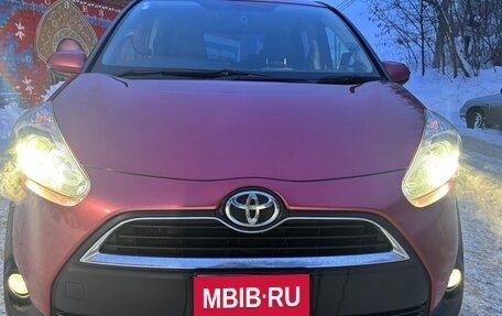 Toyota Sienta II, 2015 год, 1 200 000 рублей, 2 фотография