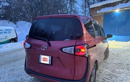 Toyota Sienta II, 2015 год, 1 200 000 рублей, 10 фотография