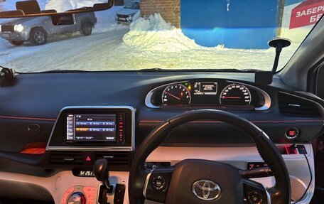 Toyota Sienta II, 2015 год, 1 200 000 рублей, 18 фотография