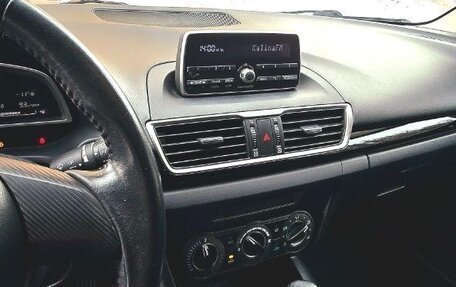 Mazda 3, 2014 год, 1 250 000 рублей, 13 фотография