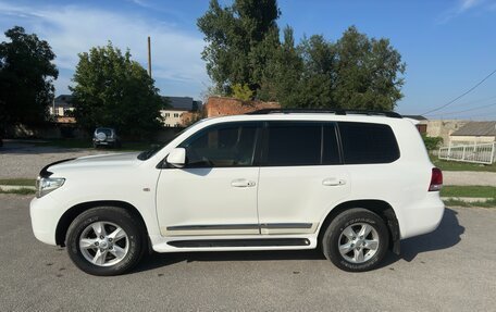 Toyota Land Cruiser 200, 2008 год, 2 900 000 рублей, 10 фотография