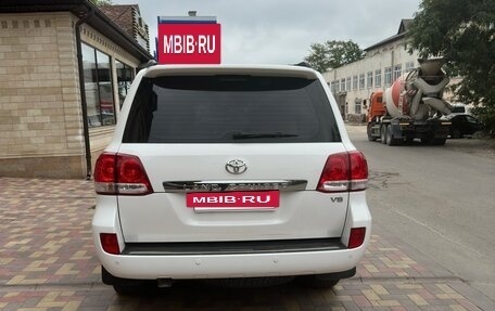 Toyota Land Cruiser 200, 2008 год, 2 900 000 рублей, 5 фотография