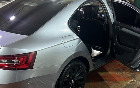 Skoda Superb III рестайлинг, 2017 год, 2 000 000 рублей, 2 фотография