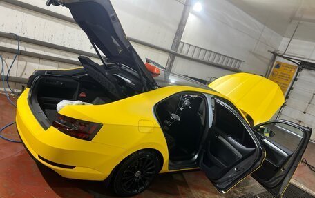 Skoda Superb III рестайлинг, 2017 год, 2 000 000 рублей, 5 фотография