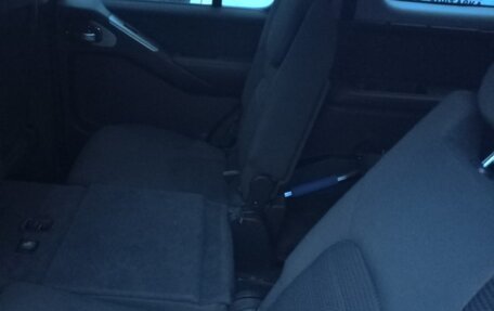 Nissan Pathfinder, 2006 год, 950 000 рублей, 12 фотография