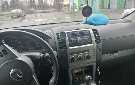 Nissan Pathfinder, 2006 год, 950 000 рублей, 7 фотография