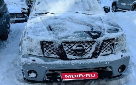 Nissan Pathfinder, 2006 год, 950 000 рублей, 14 фотография