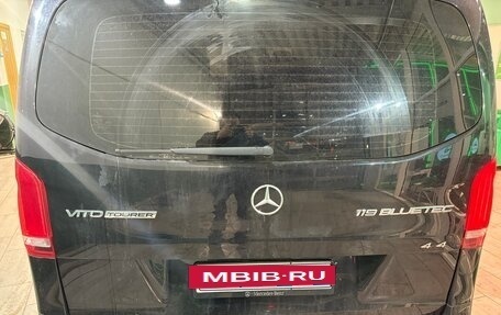 Mercedes-Benz Vito, 2015 год, 2 480 000 рублей, 2 фотография