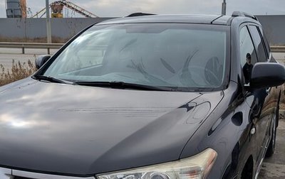 Toyota Highlander III, 2013 год, 1 890 000 рублей, 1 фотография