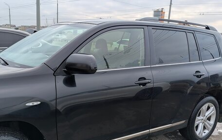 Toyota Highlander III, 2013 год, 1 890 000 рублей, 5 фотография