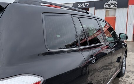 Toyota Highlander III, 2013 год, 1 890 000 рублей, 7 фотография