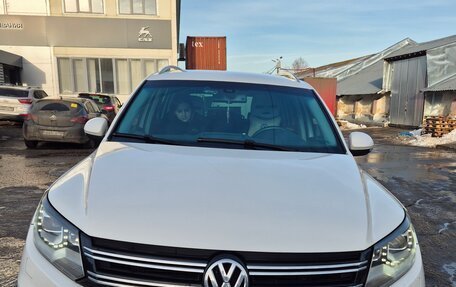 Volkswagen Tiguan I, 2011 год, 1 550 000 рублей, 4 фотография