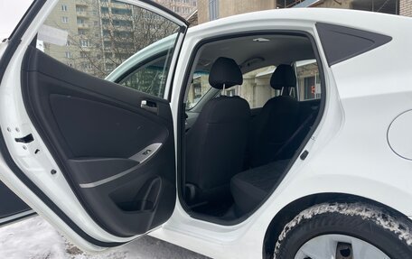 Hyundai Solaris II рестайлинг, 2016 год, 1 200 000 рублей, 10 фотография