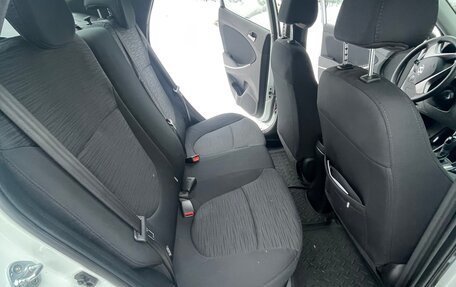 Hyundai Solaris II рестайлинг, 2016 год, 1 200 000 рублей, 15 фотография