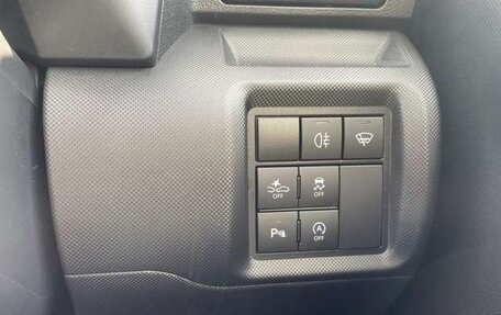 Toyota Raize I, 2022 год, 1 430 000 рублей, 12 фотография