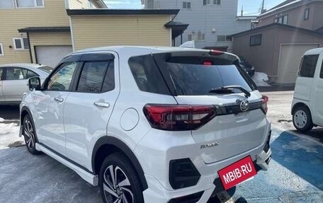 Toyota Raize I, 2022 год, 1 430 000 рублей, 4 фотография