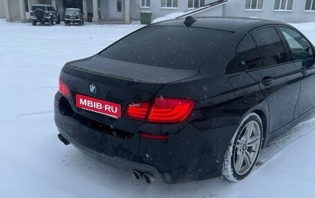 BMW 5 серия, 2012 год, 1 800 000 рублей, 3 фотография