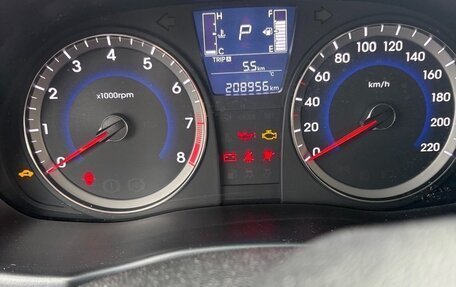 Hyundai Solaris II рестайлинг, 2016 год, 950 000 рублей, 14 фотография