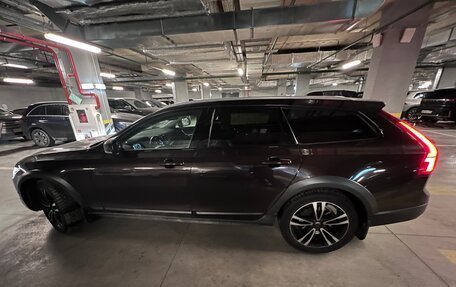 Volvo V90 Cross Country I рестайлинг, 2018 год, 4 100 000 рублей, 6 фотография