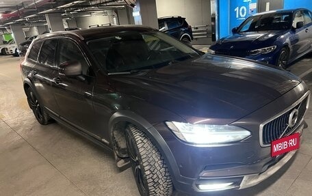 Volvo V90 Cross Country I рестайлинг, 2018 год, 4 100 000 рублей, 10 фотография